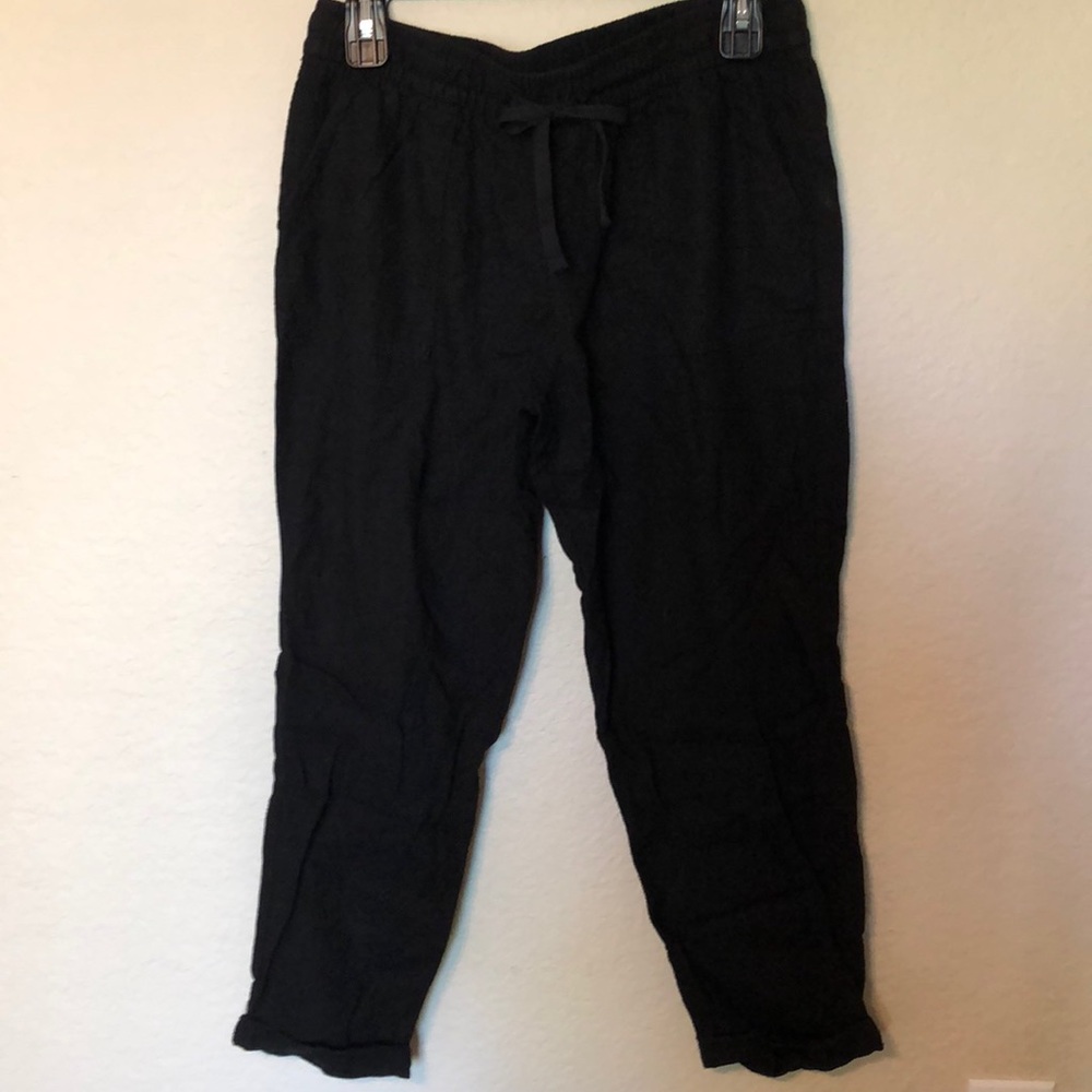 Old Navy - Black Linen Blend Capris